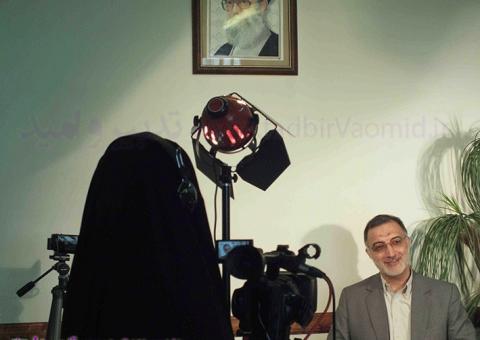 زاکانی در پشت صحنه فیلم من روحانی هستم+عکس