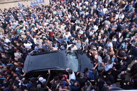 عارف در سفر به استان آذربایجان: سیاه نمایی علیه برجام جفا در حق نظام است/عملكرد دولت قبل در شأن نظام نبود/برگزاری نشست هم اندیشی منتخبین لیست امید